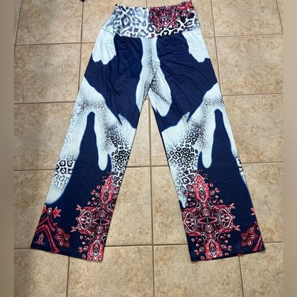 BEAUTIFUL XL High Waisted Stretchy Pull On Print Wide Leg Pant - Picture 1 of 7